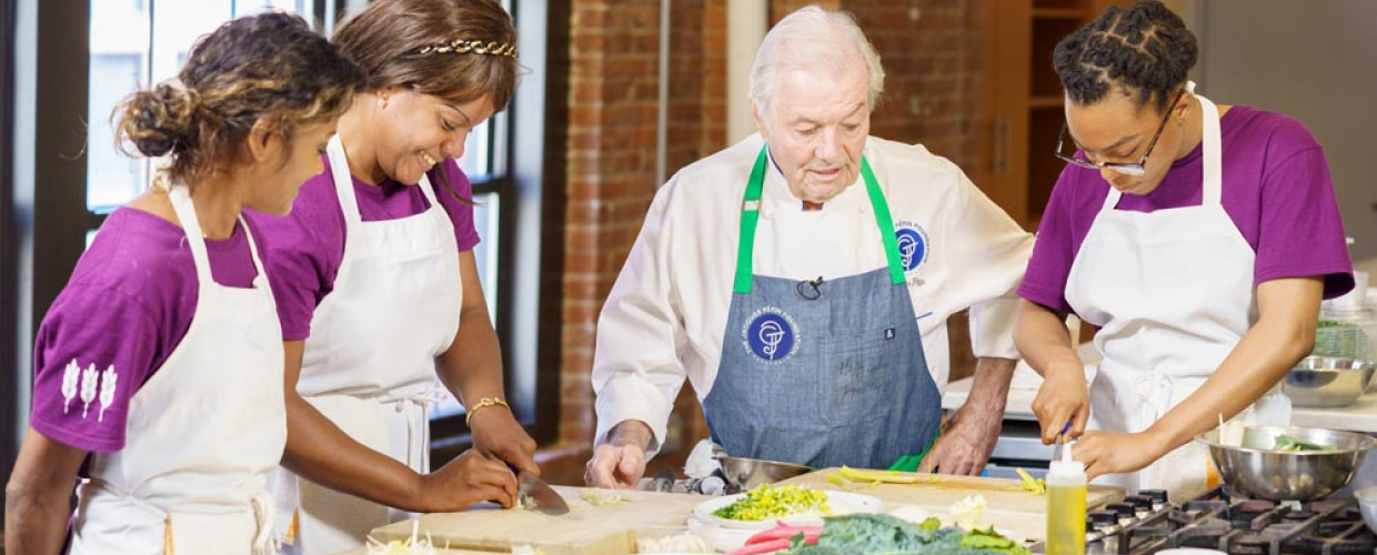 Jacques Pépin working with culinary students at Hot Bread Kitchen